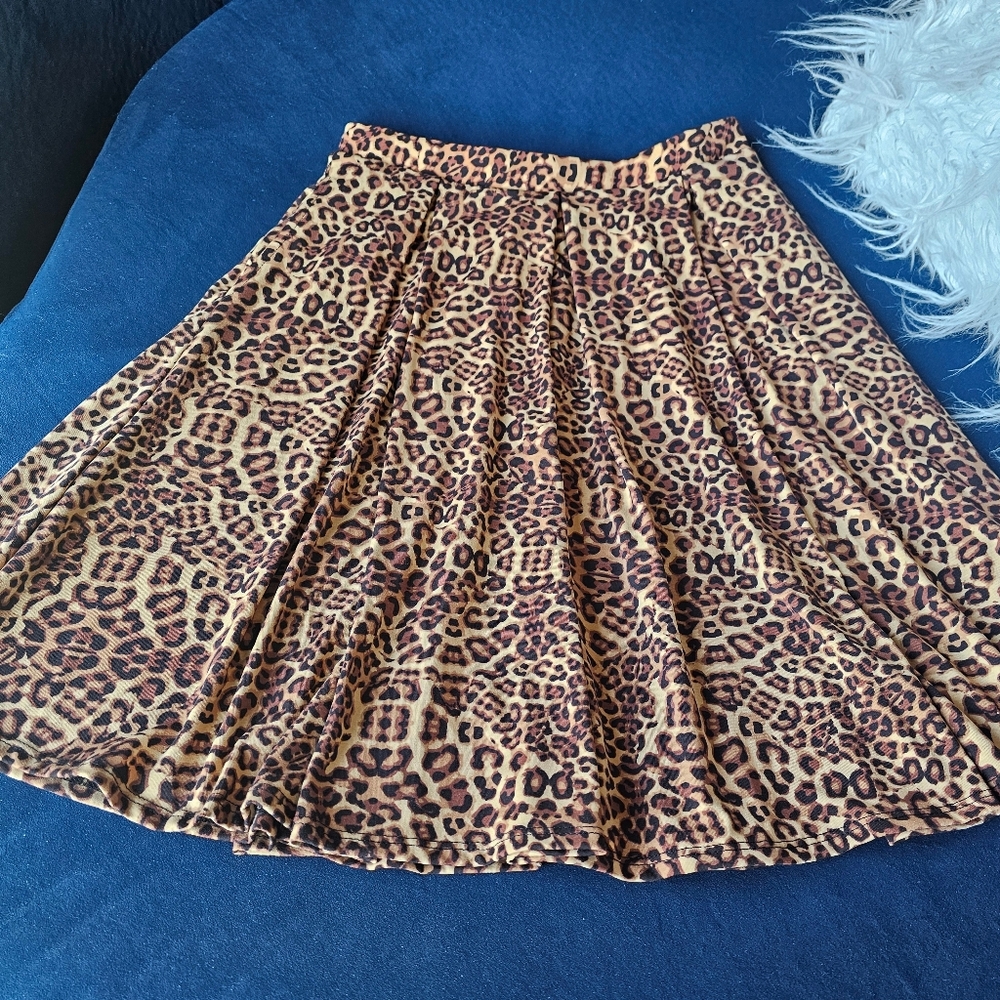 LuLaRoe Leopard Print Madison Skirt